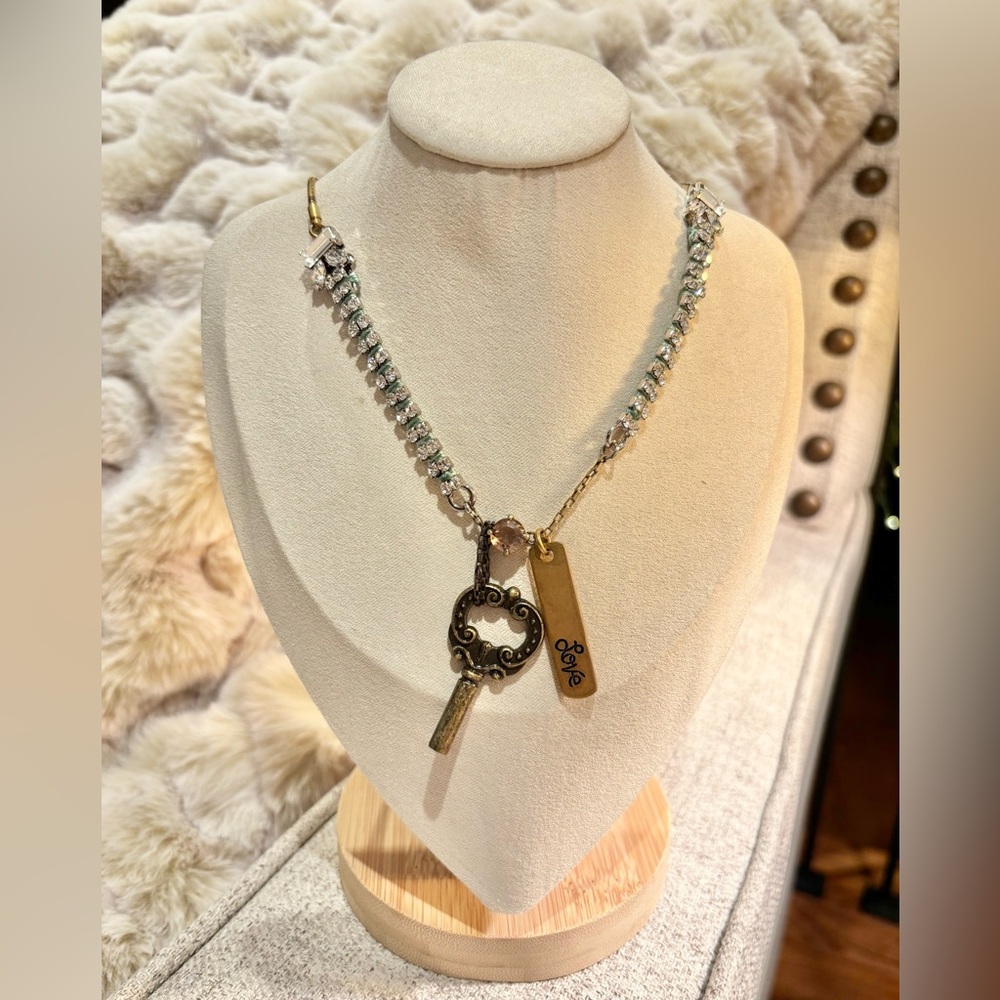 🗝️Juicy Couture Rhinestone and Key Love Necklace